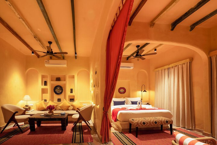 Room 8 of 71