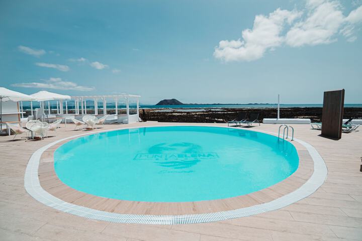 Pool 47 of 58