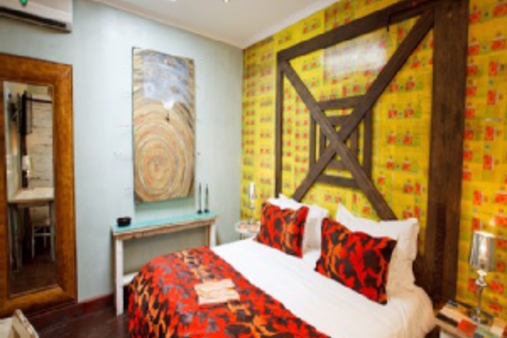 Room 45 of 252