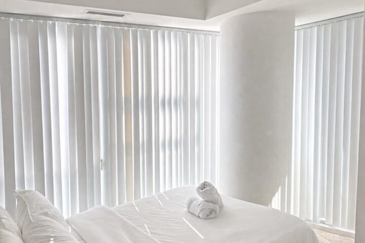 Room 121 of 198