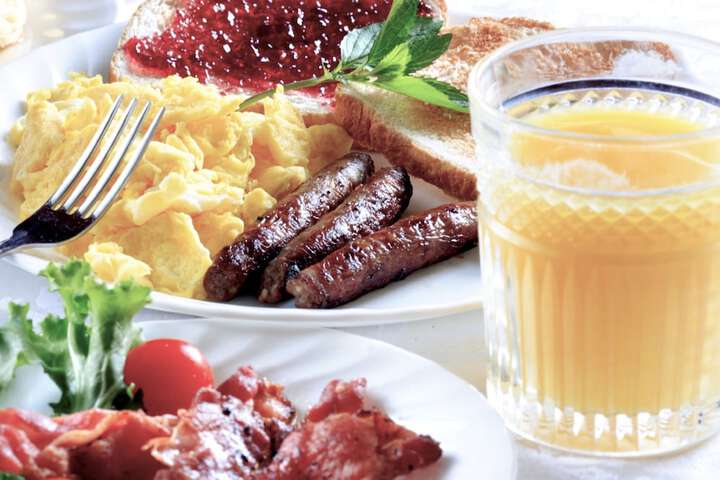 Breakfast buffet