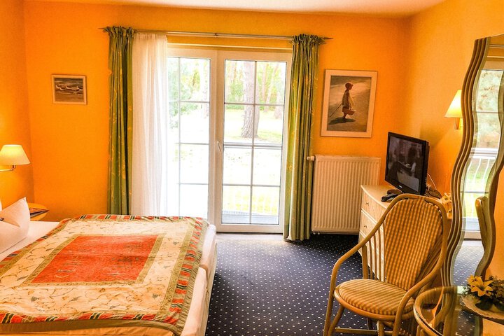 Room 8 of 41