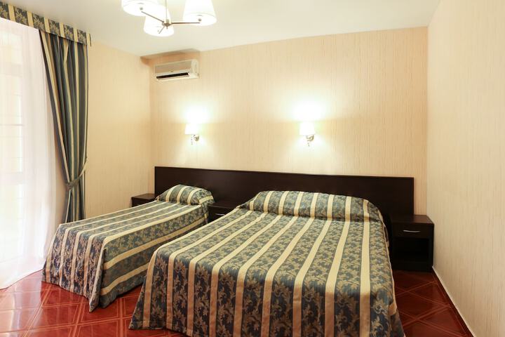 Room 5 of 41