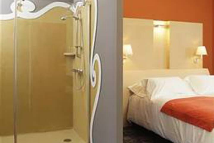 Guest Suite