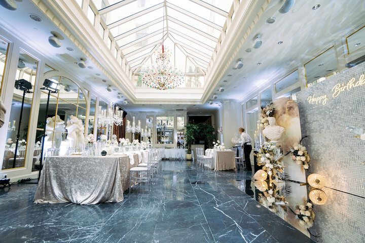 Ballroom/Hall 36 of 48