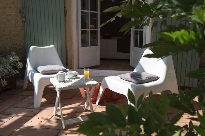 Terrace/Patio 18 of 57
