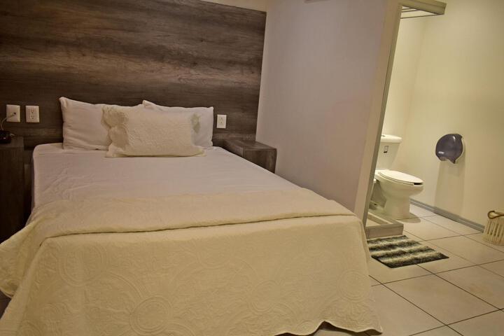 Room 10 of 35