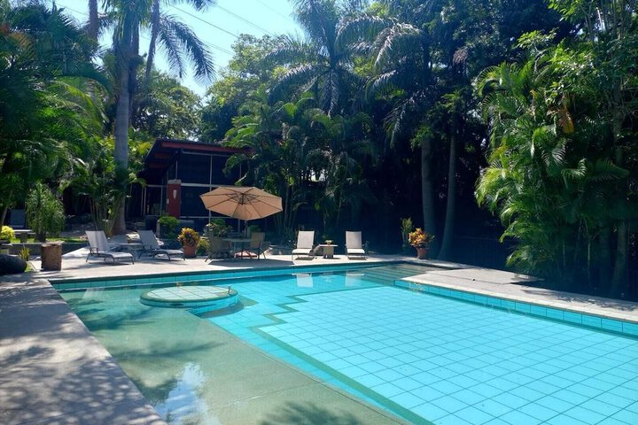 Pool 76 of 113