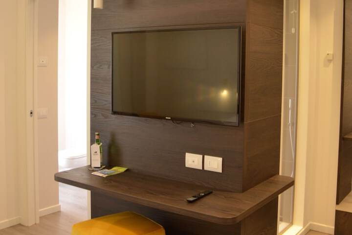 Room 12 of 89