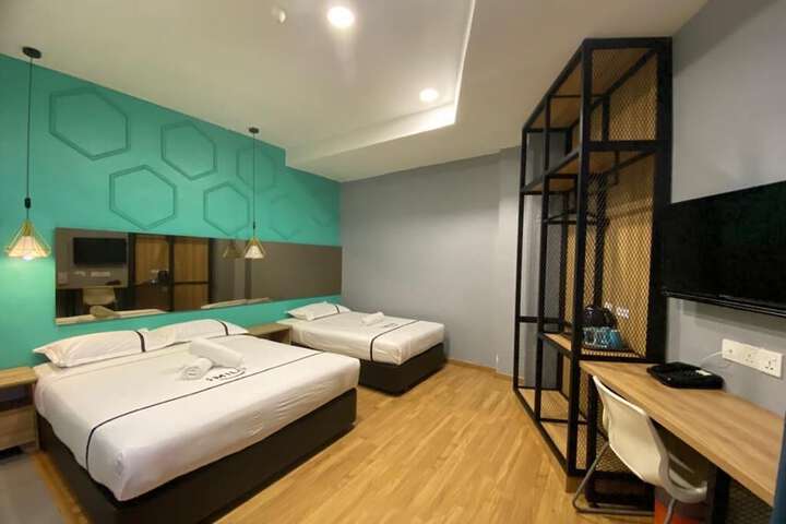 Room 21 of 41
