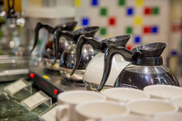 Breakfast/Coffee Service 178 of 203