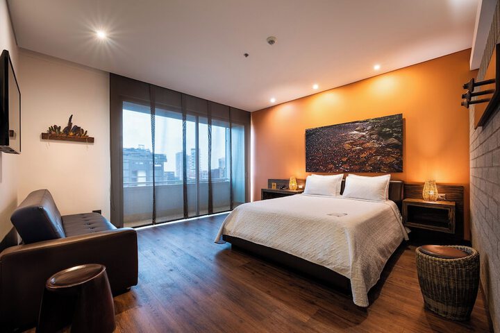 Room 27 of 55