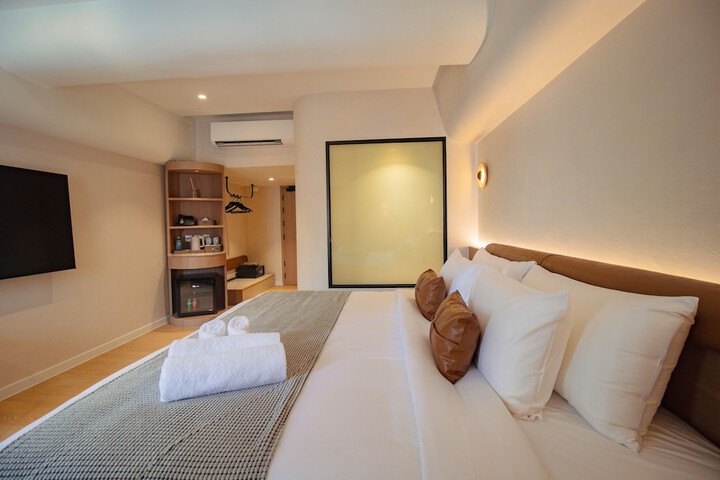 Room 13 of 59
