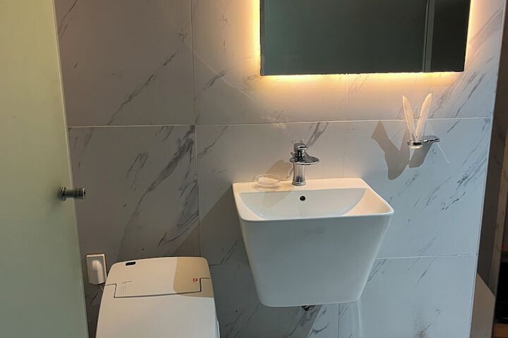 Room 20 of 29