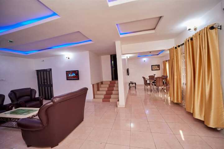 Room 37 of 51