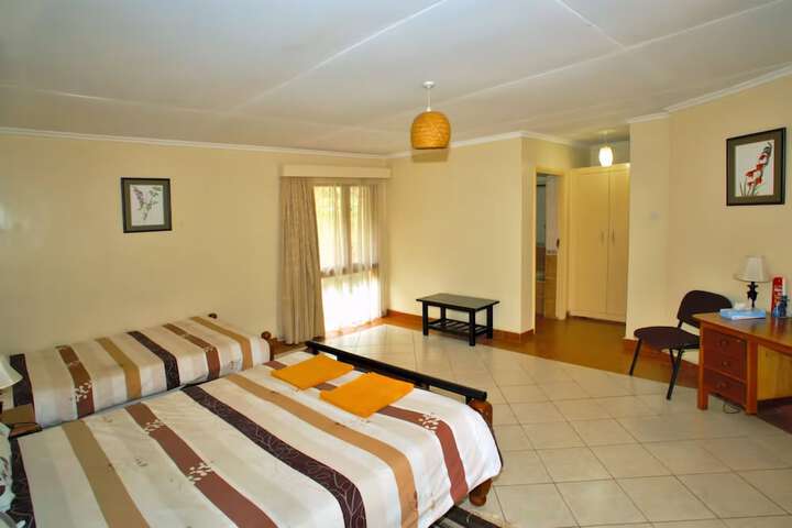 Room 16 of 115