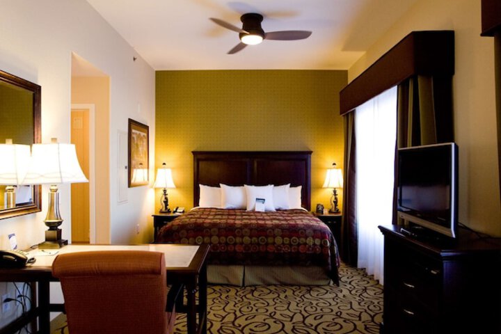 Room 5 of 46