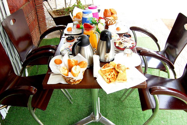 Breakfast/Coffee Service 44 of 52