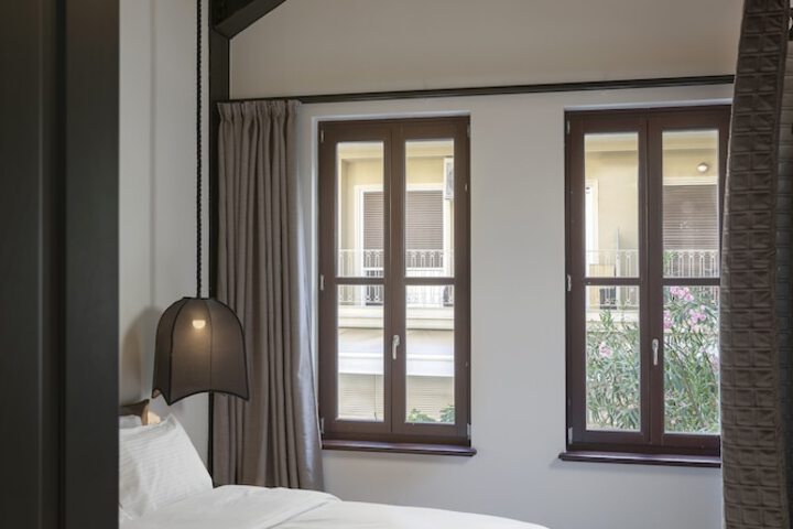 Room 42 of 74