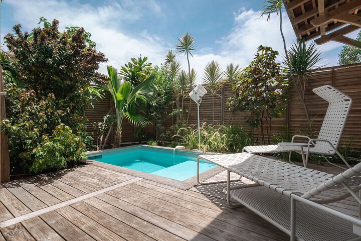 Pools & Facilities