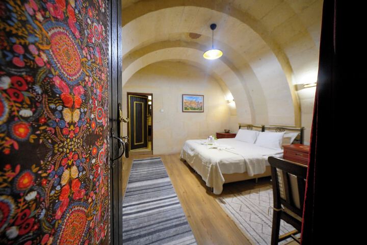 Room 14 of 112