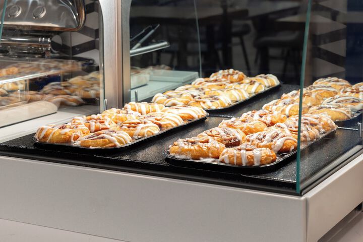 Breakfast/Coffee Service 35 of 42