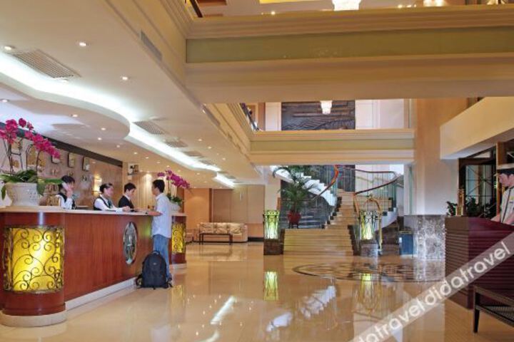Hotel Interior 6 of 9