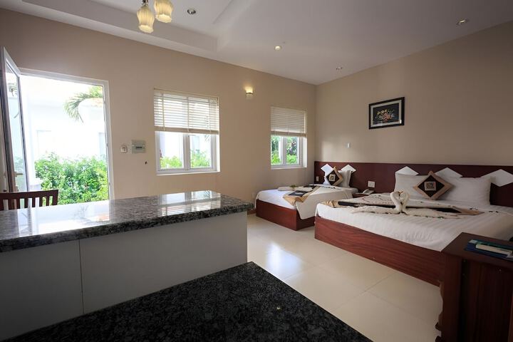 Room 4 of 46