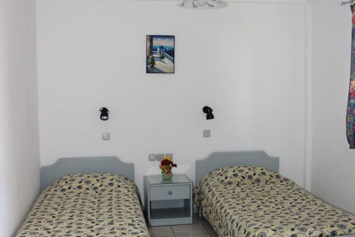 Room 3 of 19