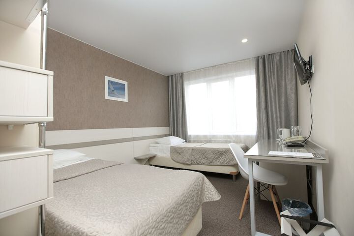 Room 15 of 50