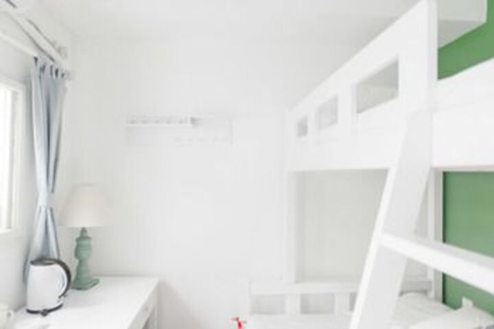 Room 16 of 55