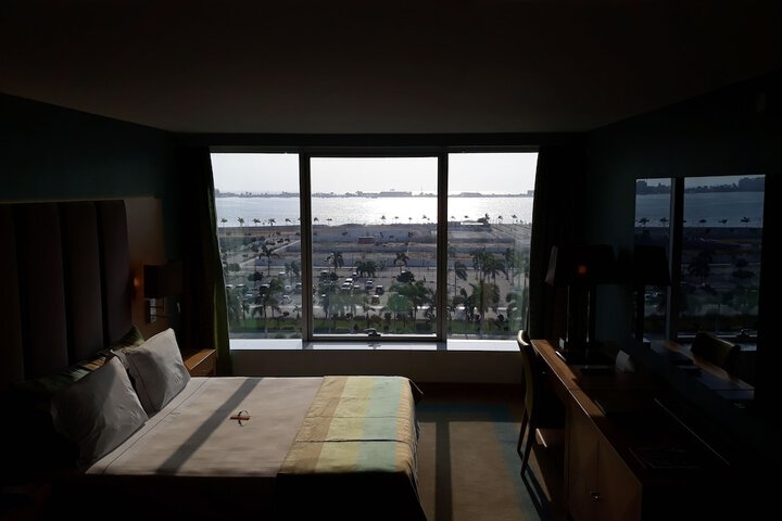 Room 13 of 40