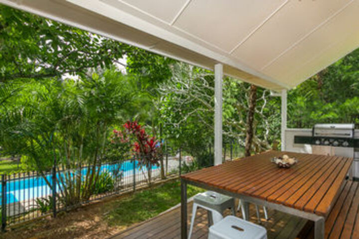 Terrace/Patio 19 of 21