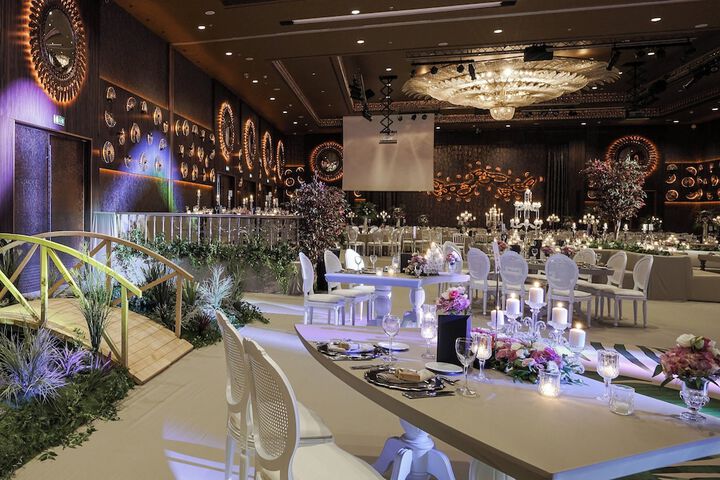 Ballroom/Hall 104 of 140
