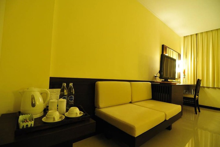 Room 14 of 31