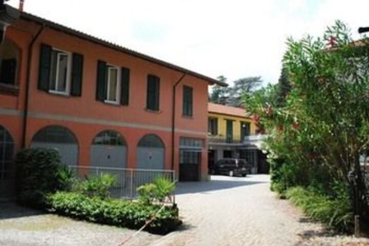 Hotel 6 of 12