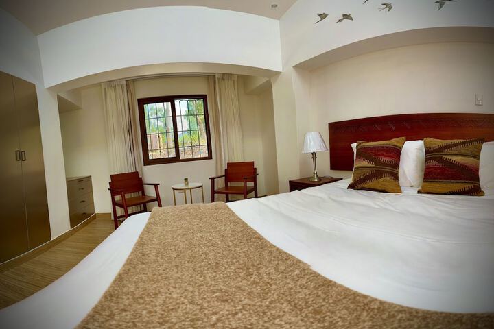 Room 4 of 51