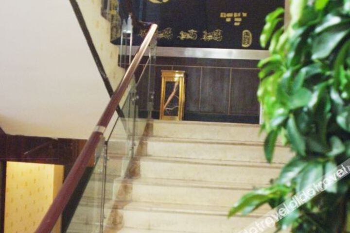 Hotel Interior 16 of 32