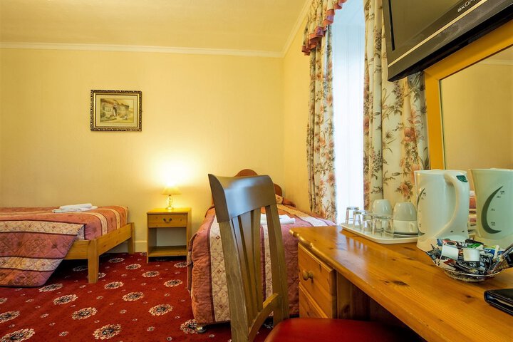Room 20 of 77