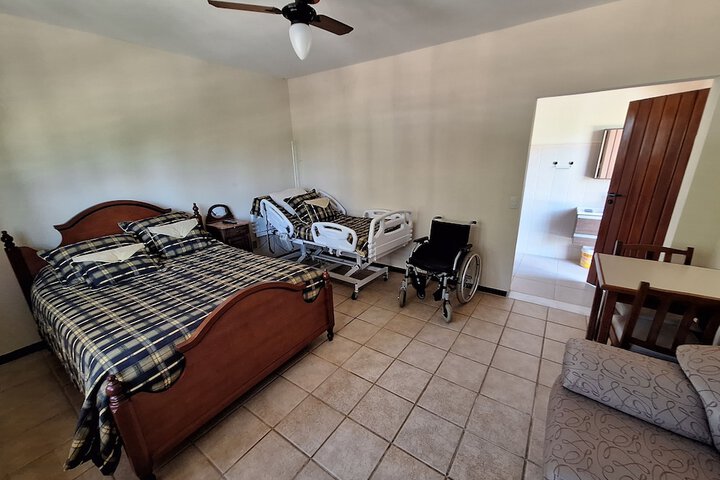 Room 31 of 40