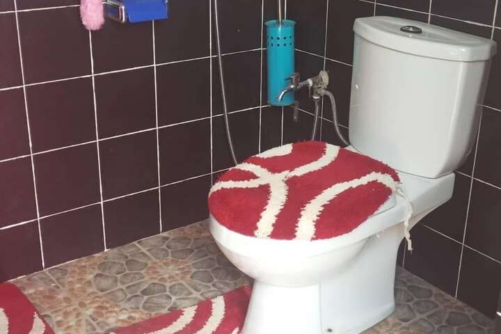 Room 15 of 17