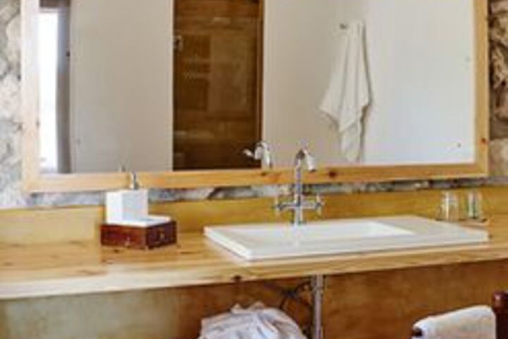 Room 7 of 29