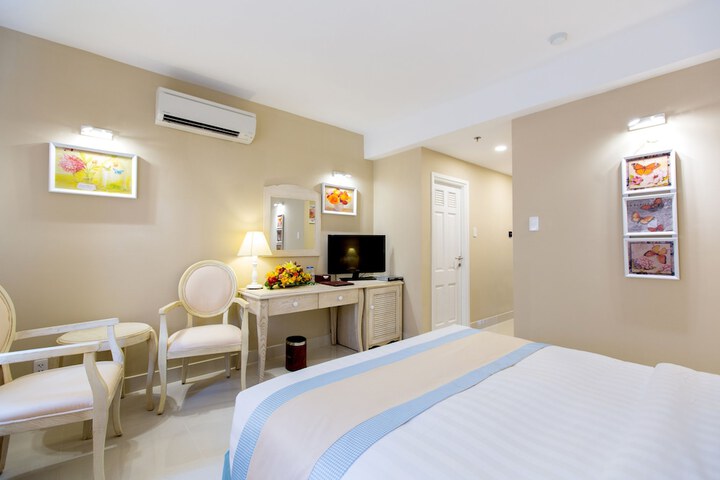 Room 20 of 51