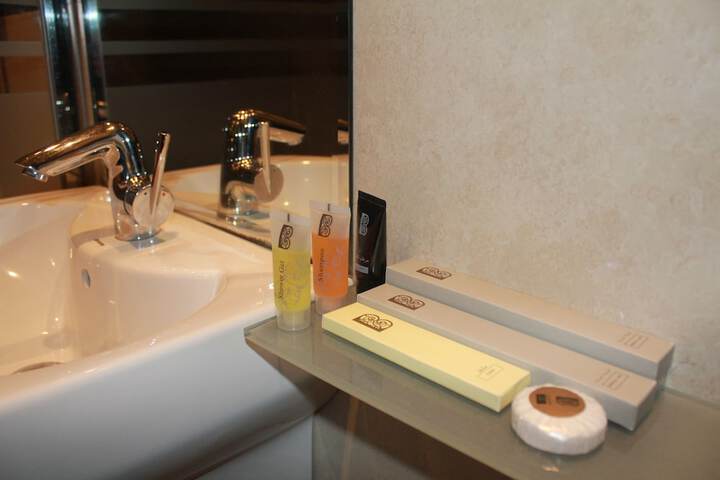Room 20 of 25