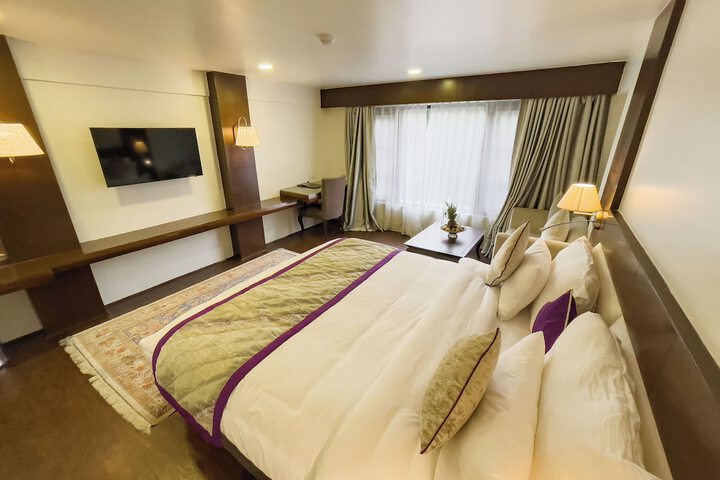 Room 20 of 48