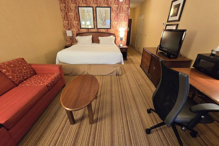 Room 31 of 135