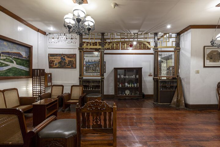 Lobby Photos