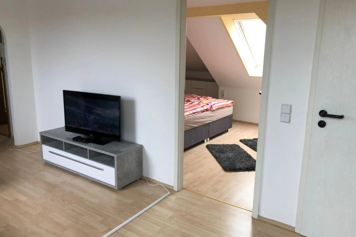 Room 3 of 17
