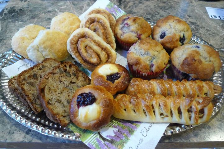 Breakfast/Coffee Service 13 of 15