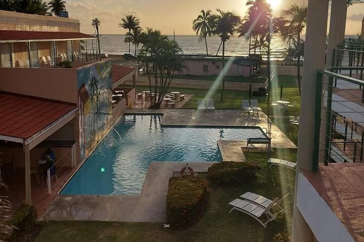 Pools & Facilities